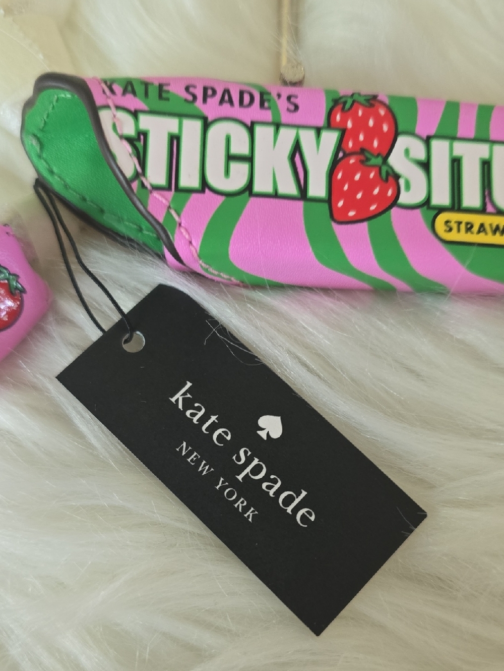 NWT Kate Spade pink and green Sticky Situation Strawberry BAG  Charm - Picture 7 of 11